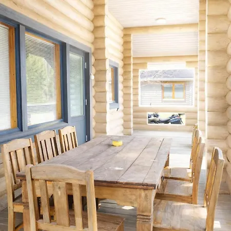 Petaejaekuja 3 Villa